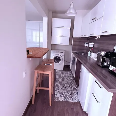 With Balcony - 10 Min To & Center * Burgas